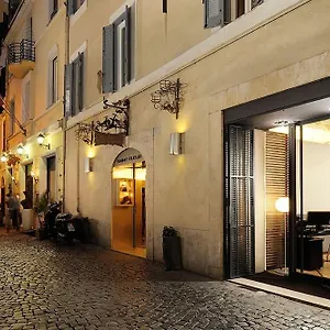Mario De' Fiori 37 4*, Rome Italië